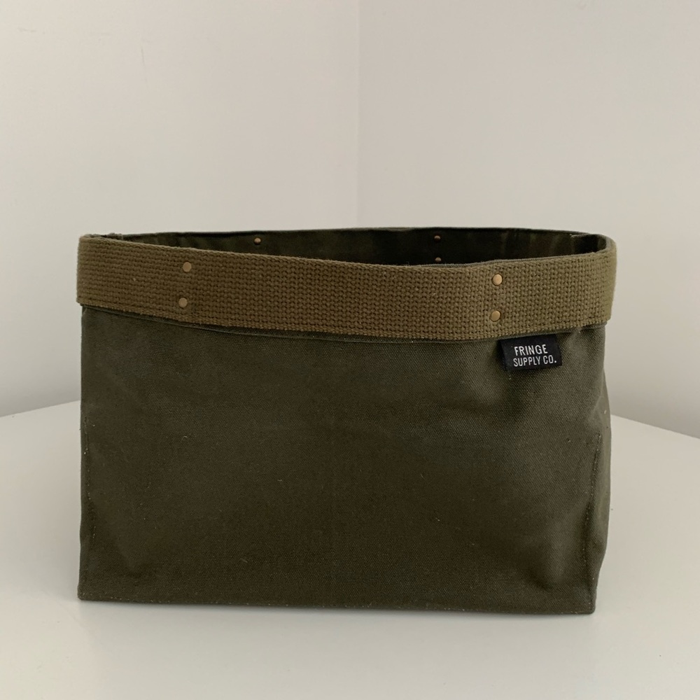 Fringe Supply Porter Bin